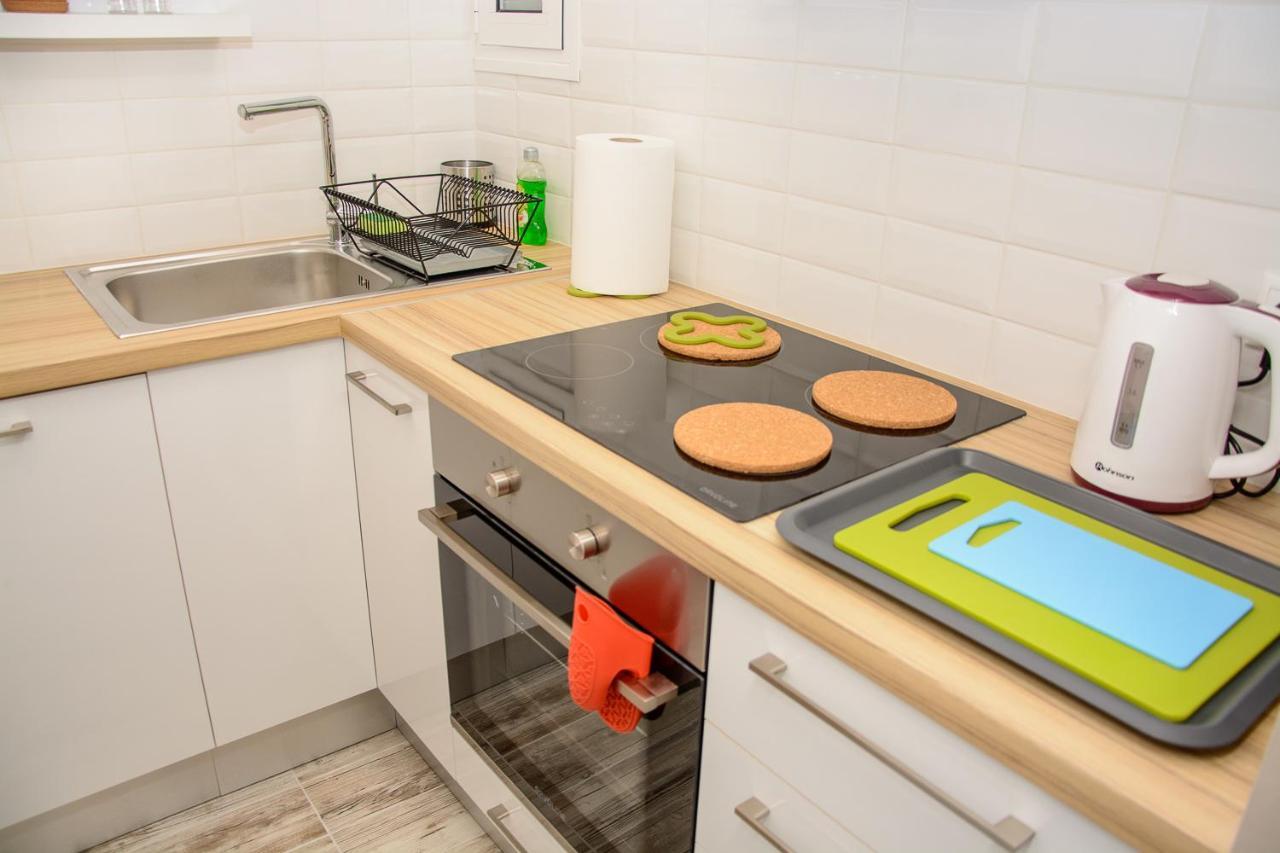 Fully Renovated And Relaxing Apartment Athens Luaran gambar