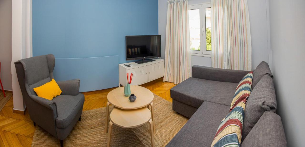 Fully Renovated And Relaxing Apartment Athens Luaran gambar