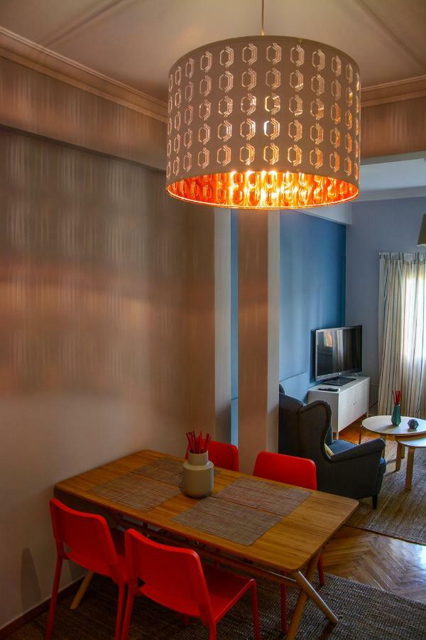 Fully Renovated And Relaxing Apartment Athens Luaran gambar