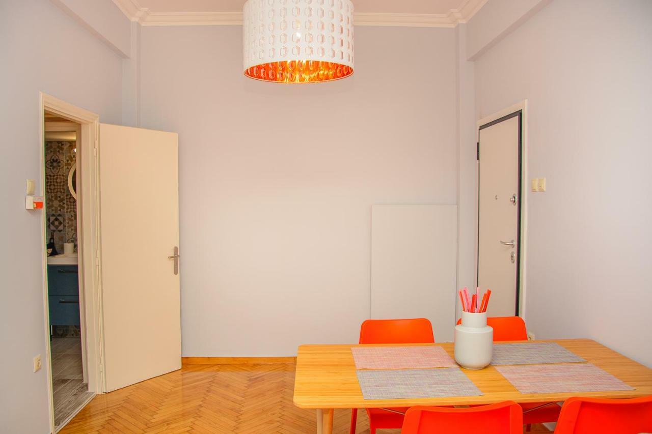 Fully Renovated And Relaxing Apartment Athens Luaran gambar